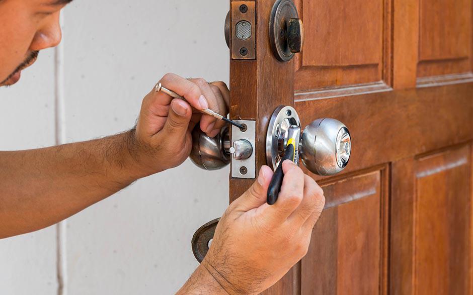  serrurier porte blindée Courbevoie